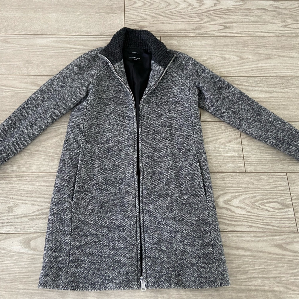 Club Monaco women’s coat . Size: XS